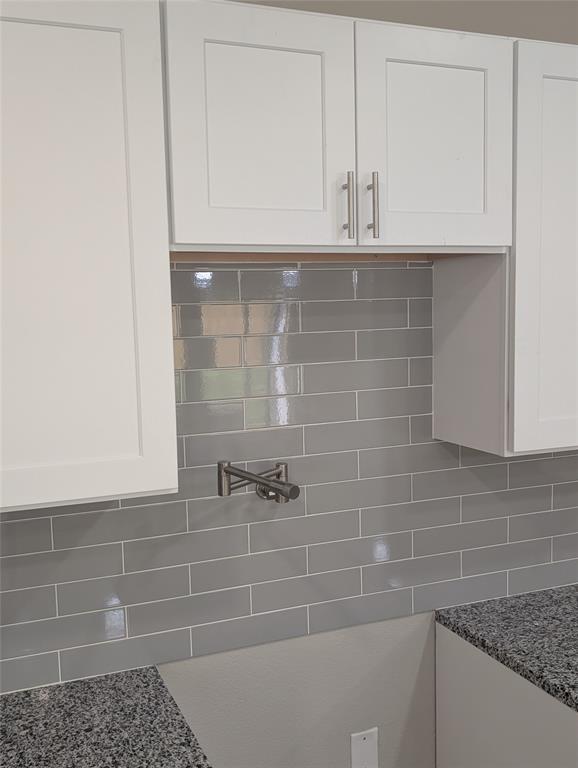 Demoss Add - Residential