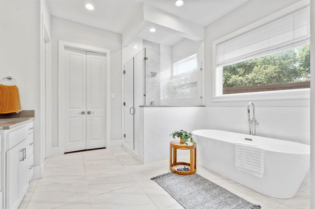 White Rock Forrest 02 - Residential