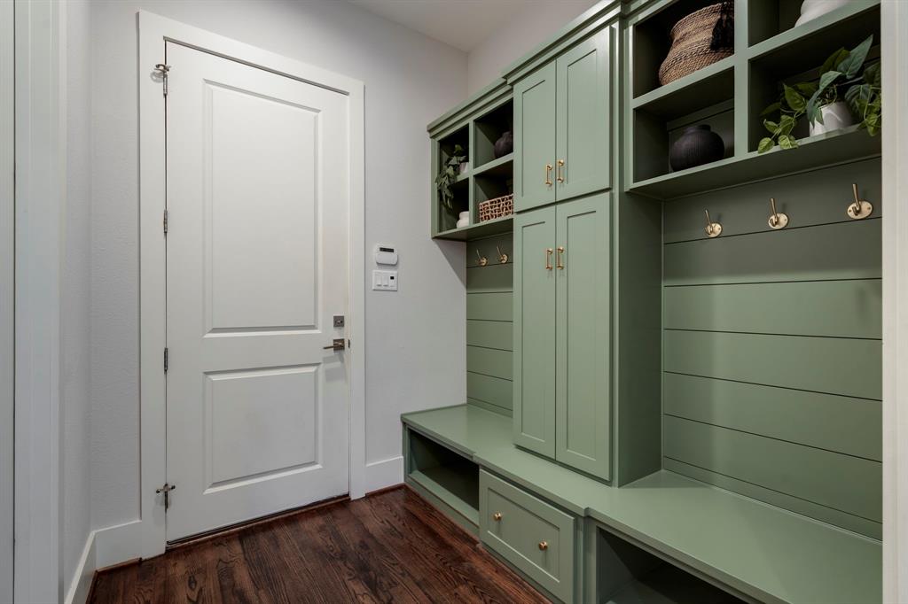 White Rock Forrest 02 - Residential