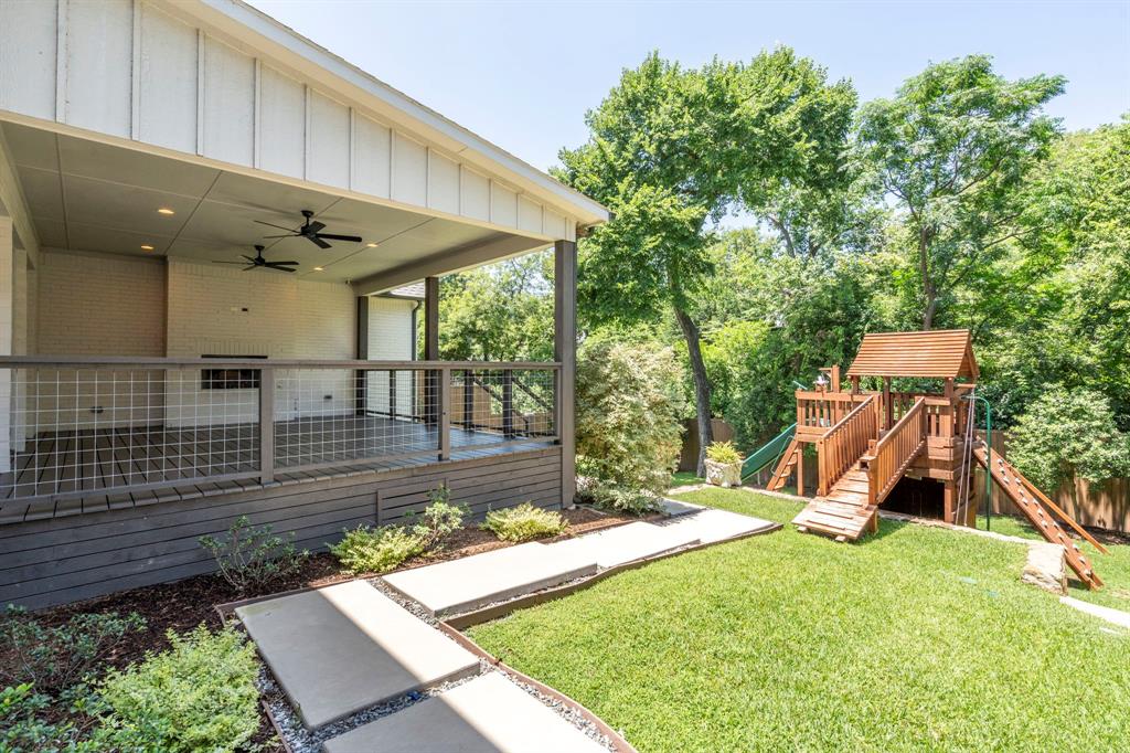 White Rock Forrest 02 - Residential