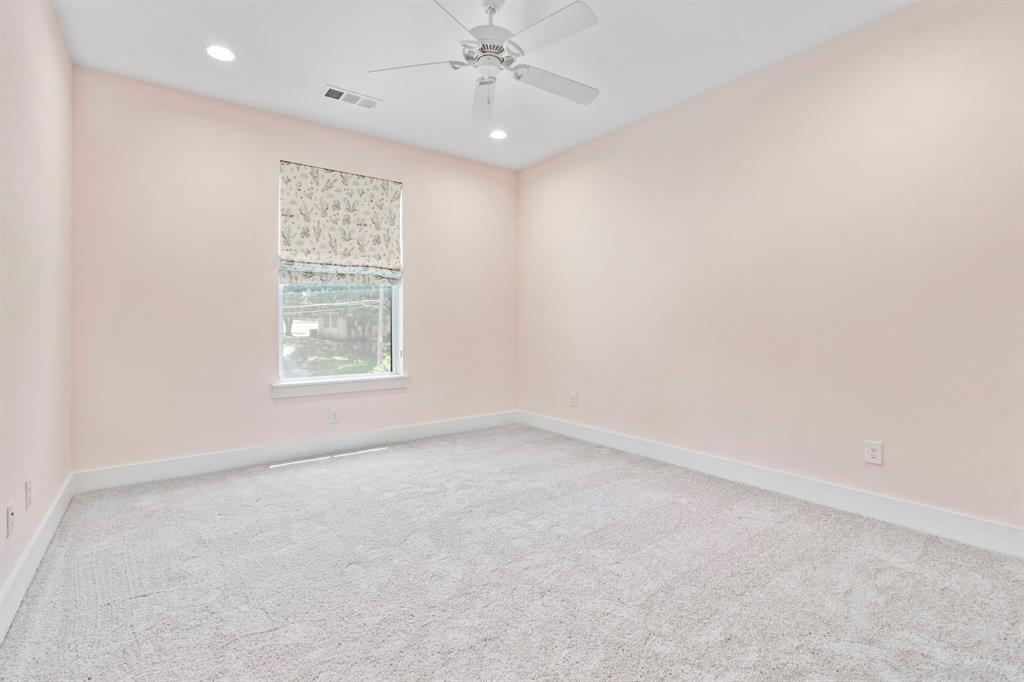 White Rock Forrest 02 - Residential