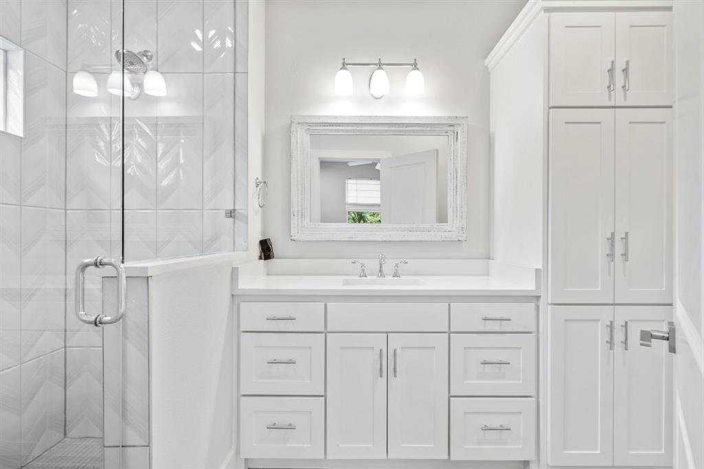 White Rock Forrest 02 - Residential