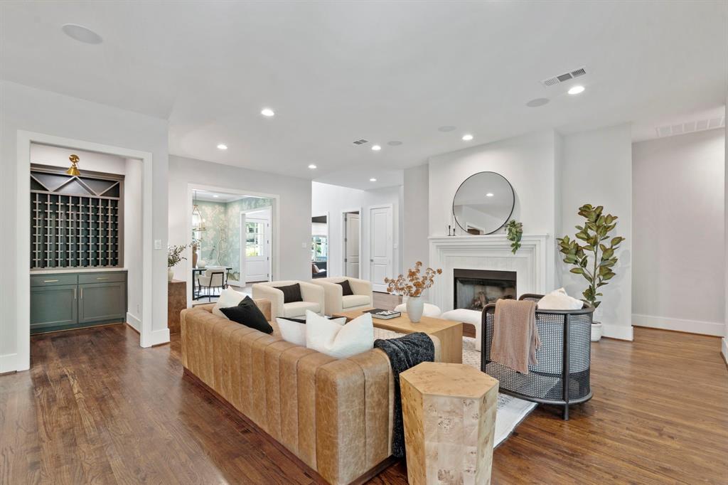 White Rock Forrest 02 - Residential