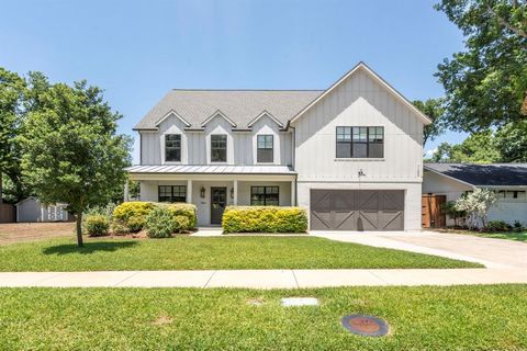 7841 Blackbird Lane Dallas TX 75238