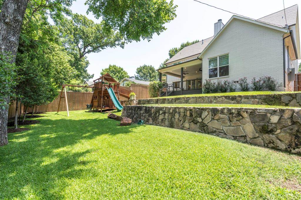 White Rock Forrest 02 - Residential