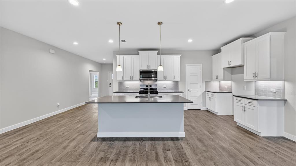 4213 CORNERSTONE Circle