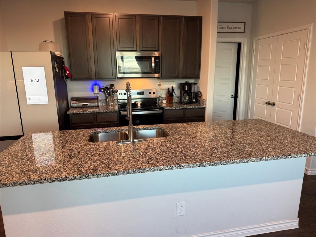128 Rosings Place