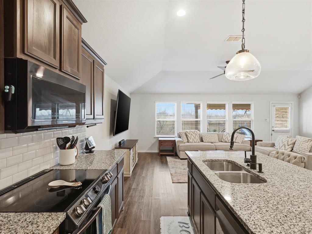 Sanger Circle Ph 4 - Residential