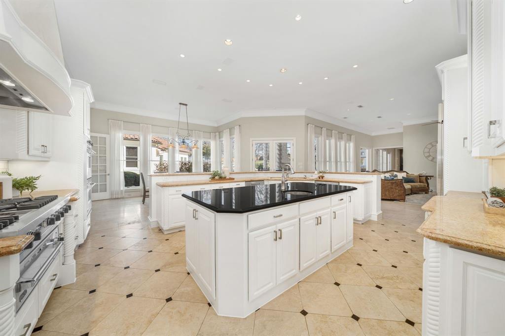 Old Orchard Country Estate Unrec - Residential