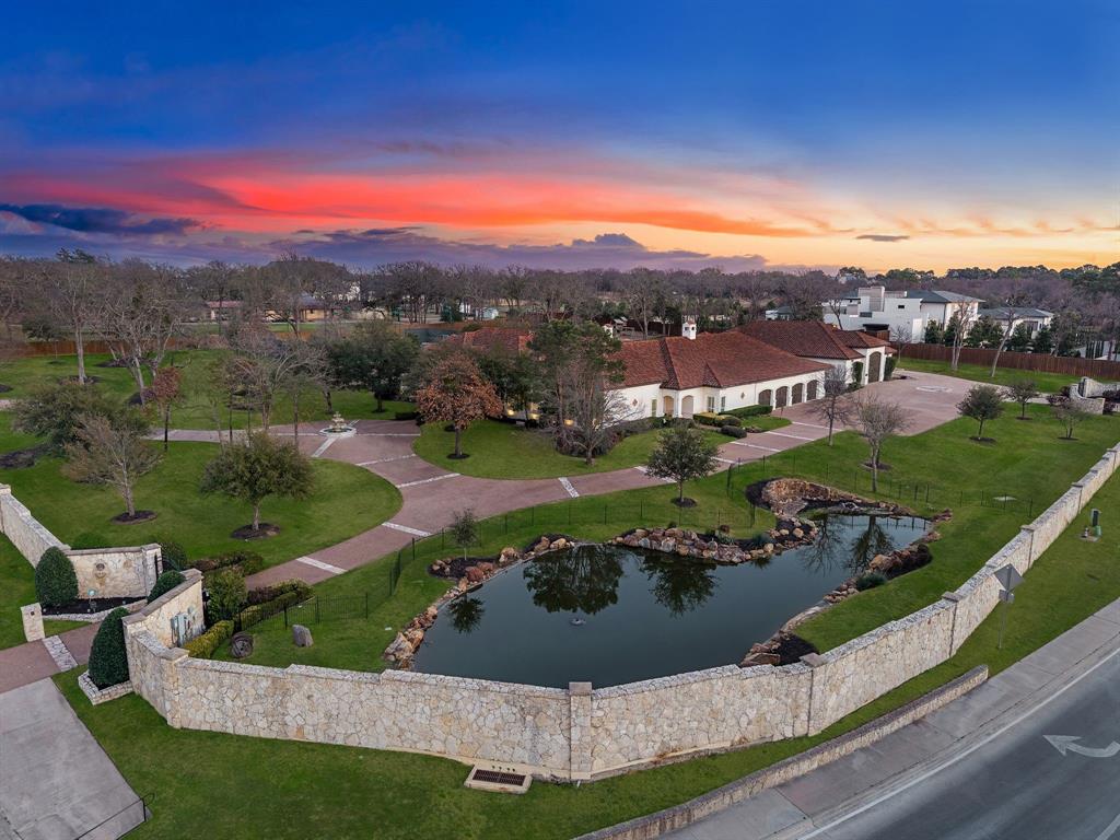 Old Orchard Country Estate Unrec - Residential