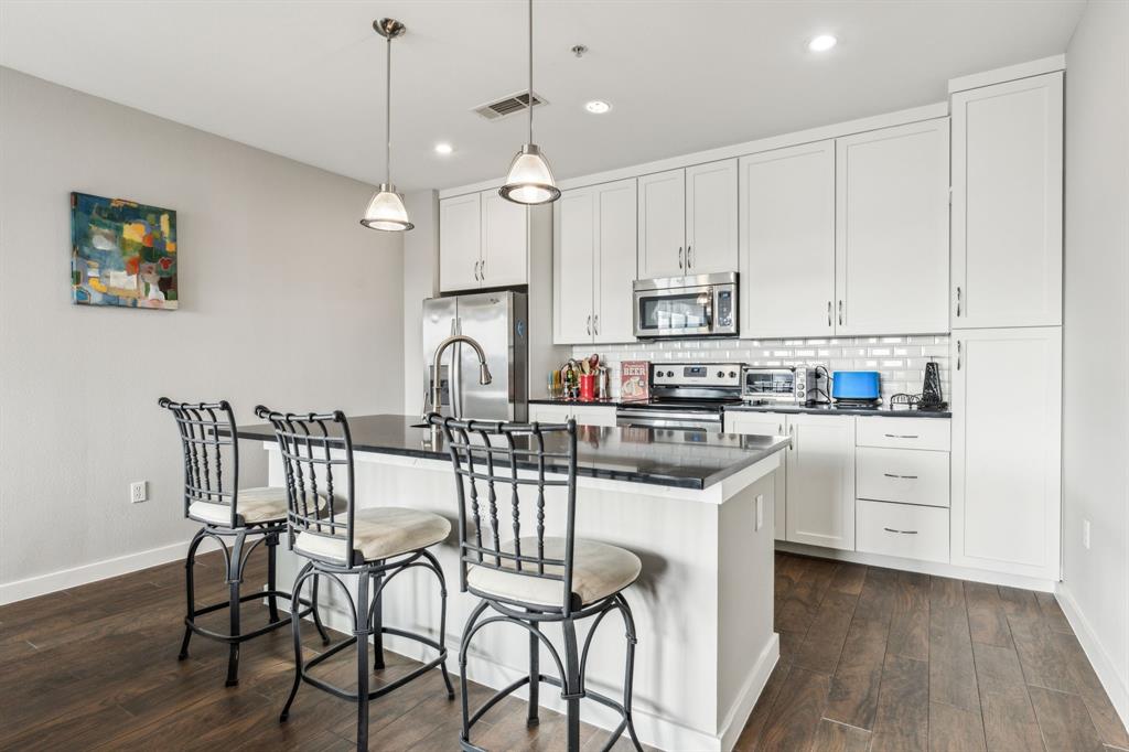5609 Smu Boulevard 401