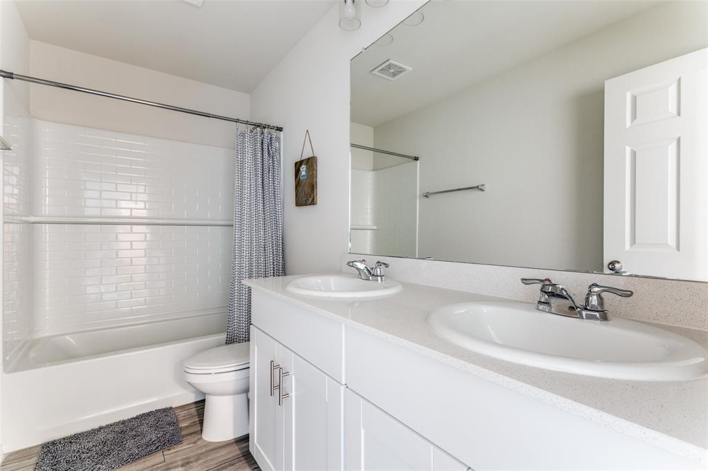 Elizabeth Crk Alpha Ranch - Residential Lease