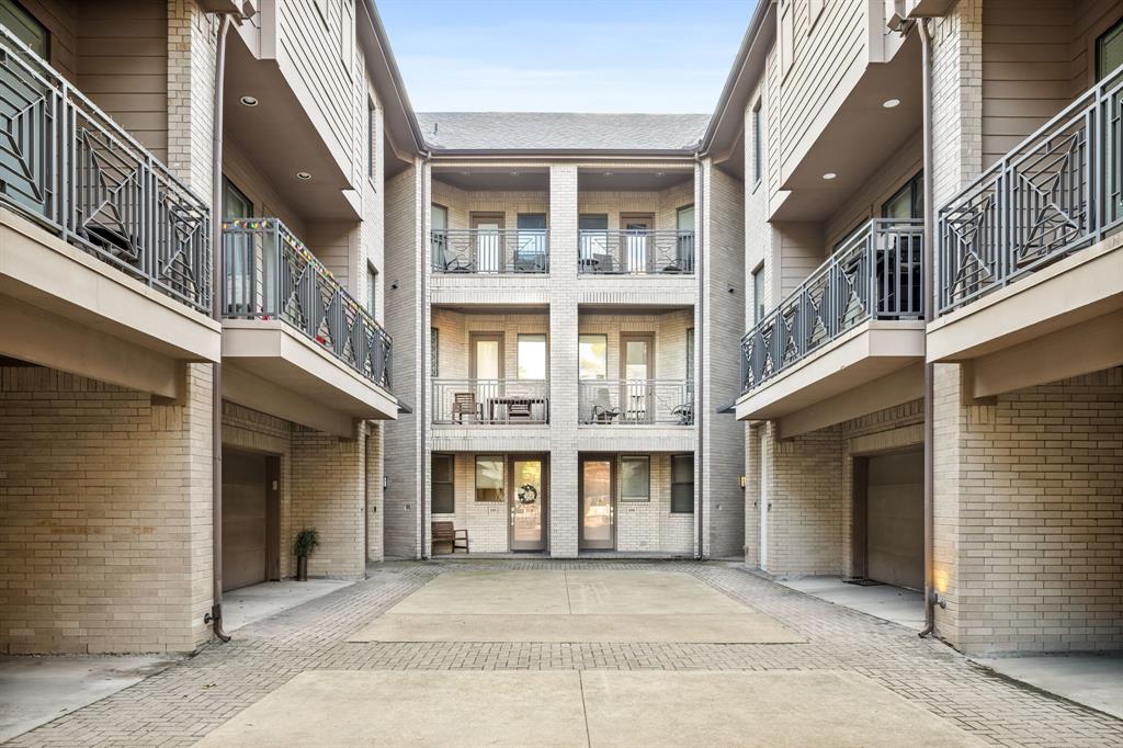 4023 Rawlins Street 105