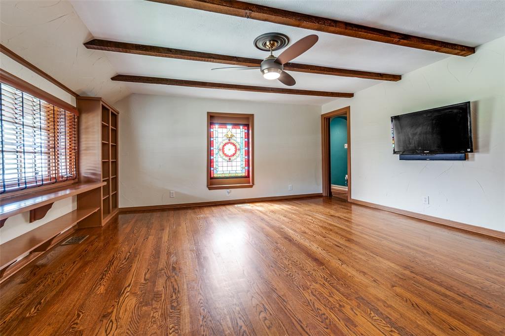 E A Kerley - Residential