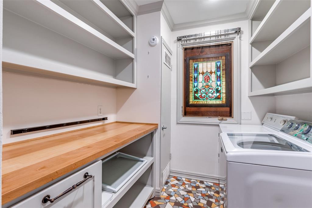 E A Kerley - Residential