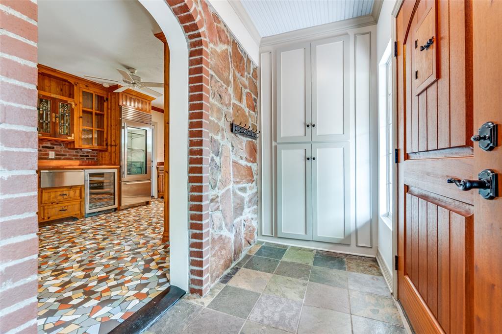 E A Kerley - Residential