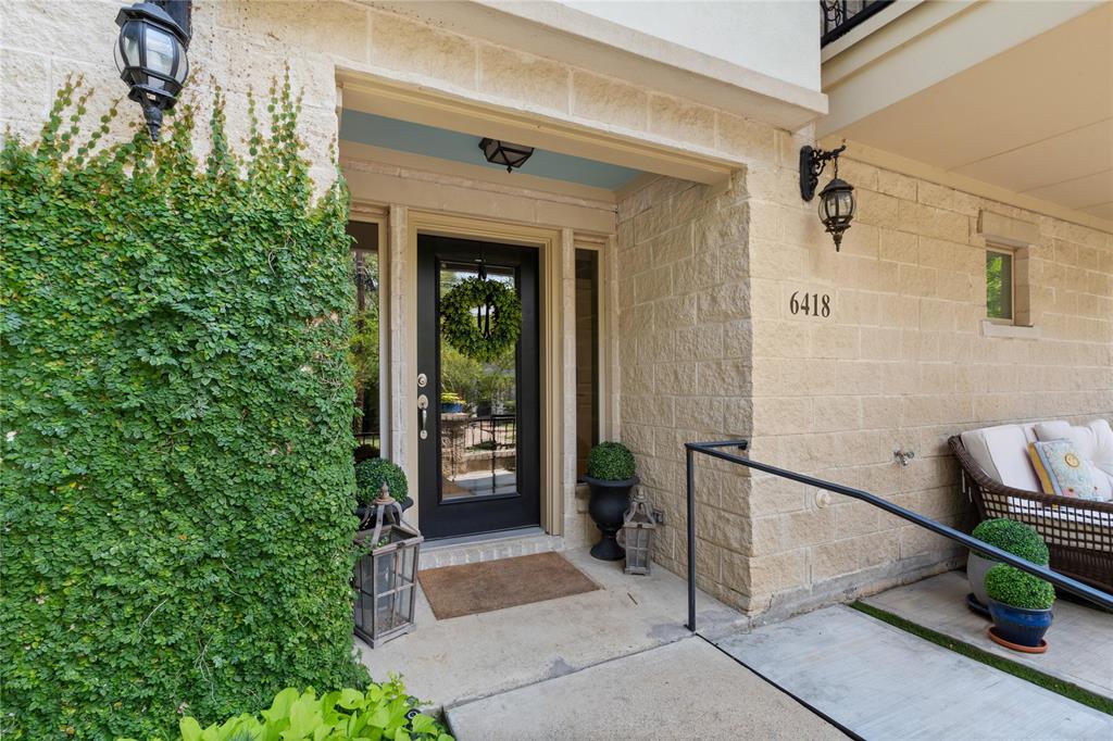 6418 Bryan Parkway
