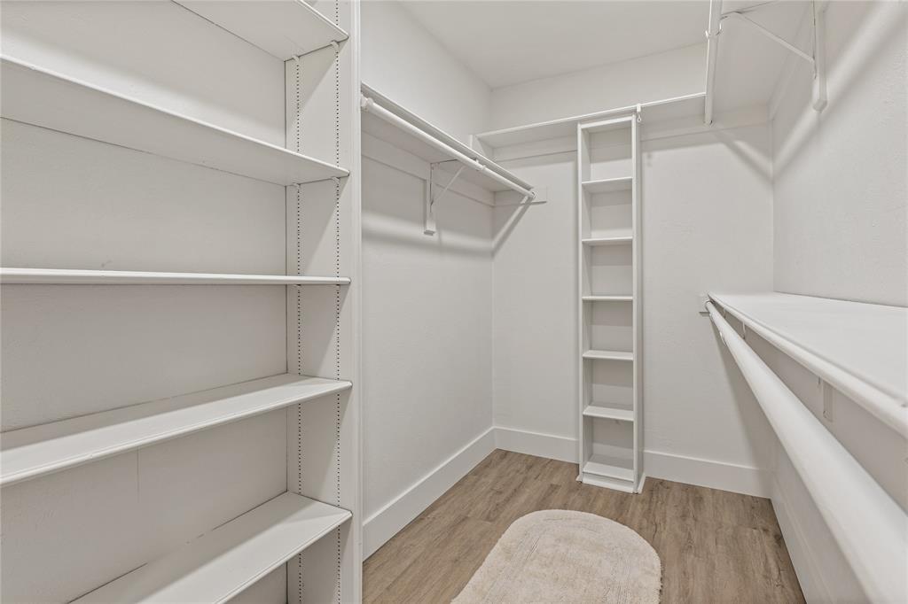 White Rock Village 01 - Residential