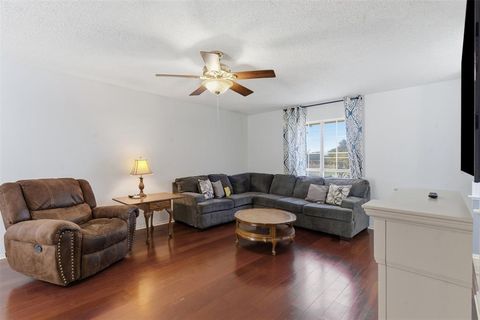 Tiny photo for 405 Mustang Trail, Granbury, TX 76049 (MLS # 21101645)