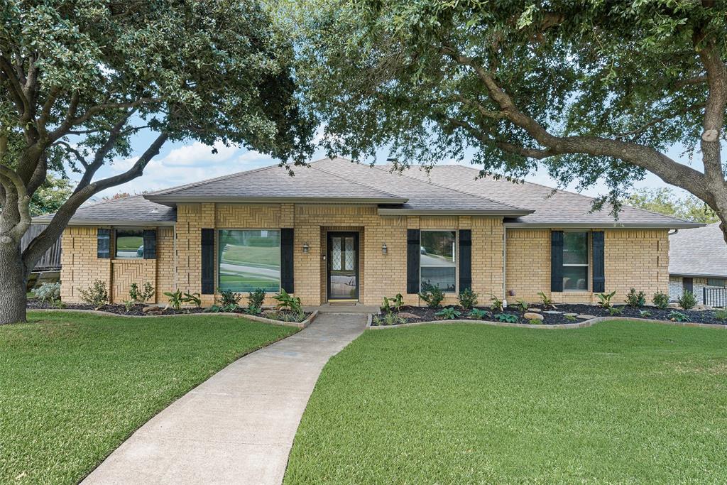 1917 Meadowview Drive