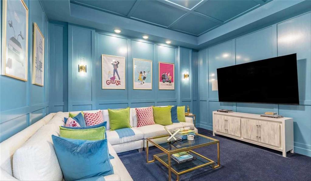 Trinity Falls 70s - Residential