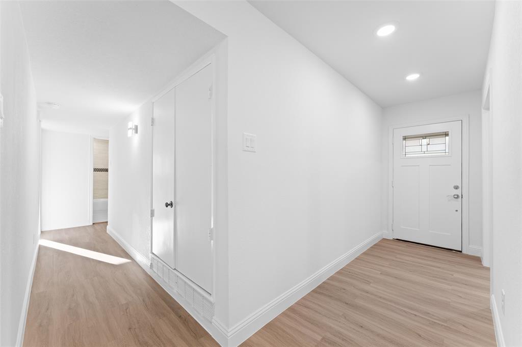 1528 W Spring Creek Parkway