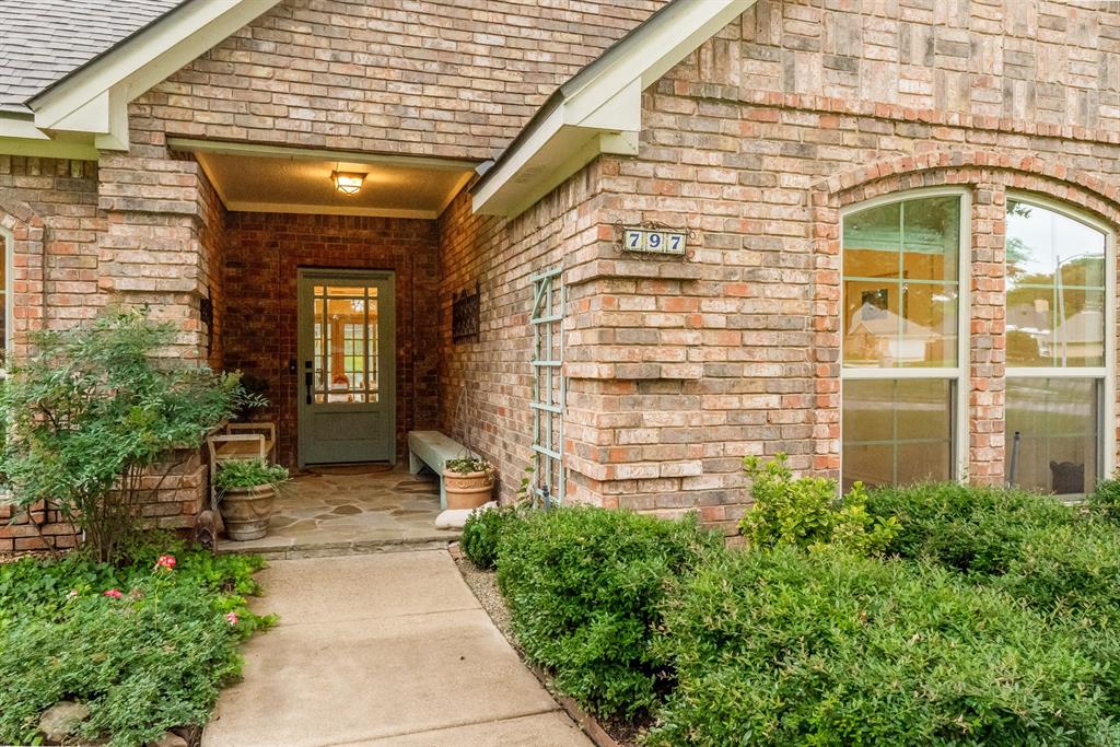 797 Tall Oak Lane