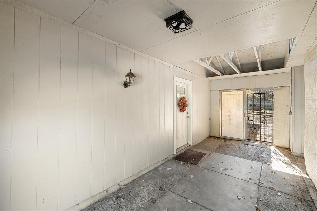 Azle, Texas 76020, United States, 3 Bedrooms Bedrooms, ,2 BathroomsBathrooms,Residential,Active,30141