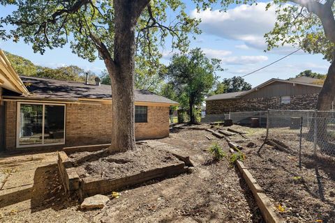 A home in Azle