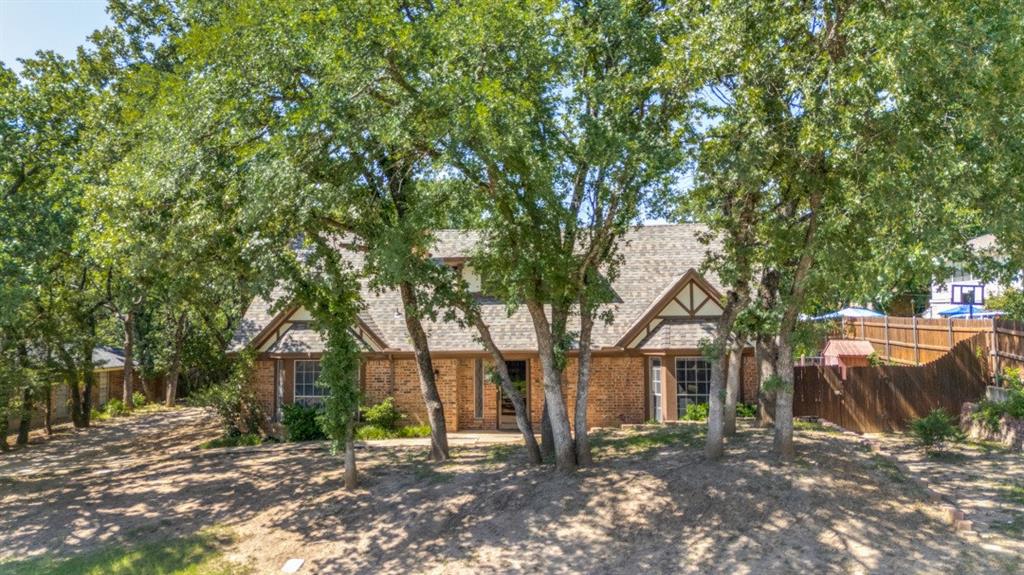1517 Schumac Lane