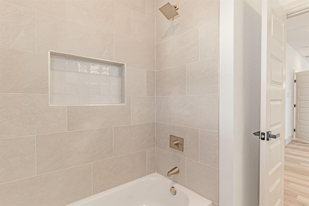 Canyon Creek III - Residential