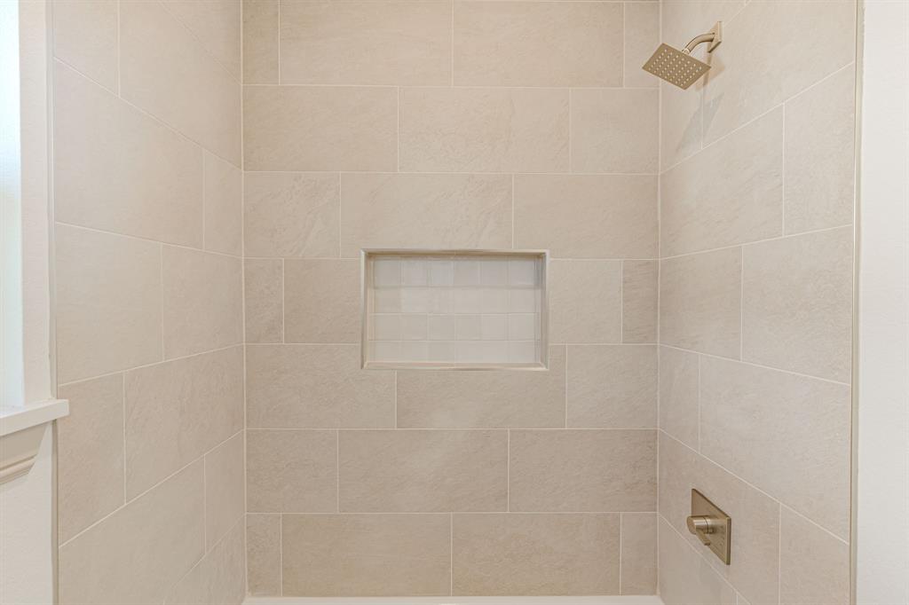 Canyon Creek III - Residential