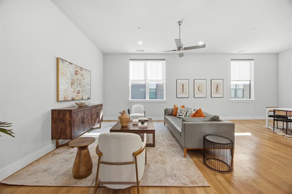 Centre Living at Kings Hwy Condos - Residential