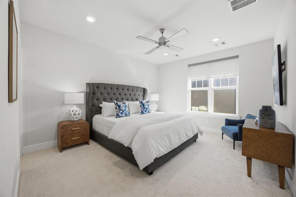 Centre Living at Kings Hwy Condos - Residential