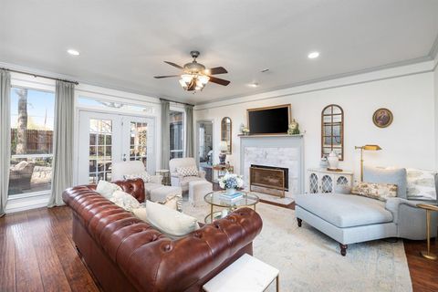 1812 Branch Hollow Lane Grapevine TX 76051