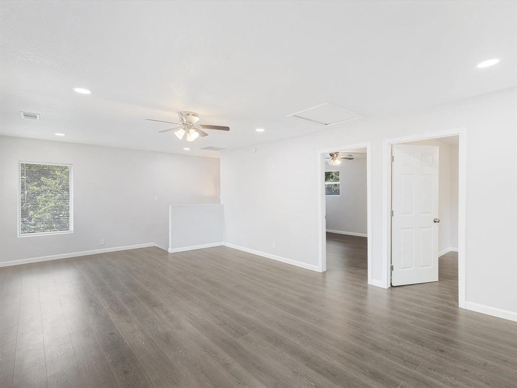 Deerpath Village 03 - Residential Lease