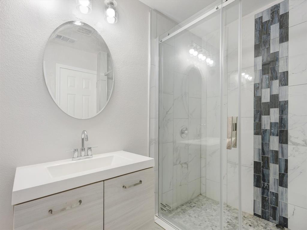 Deerpath Village 03 - Residential Lease