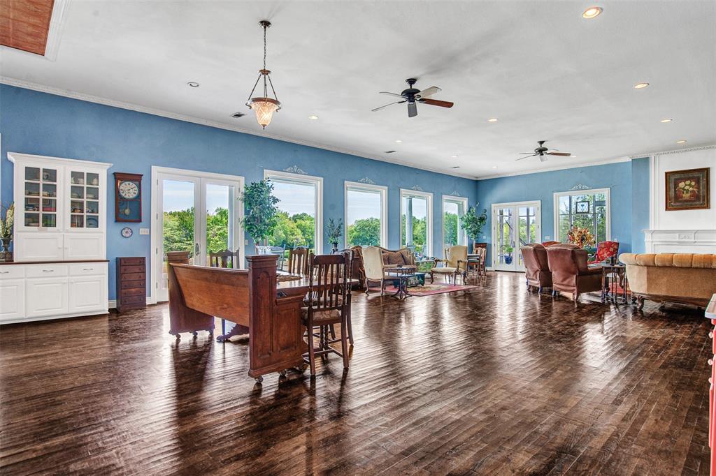 LONE OAK - Residential