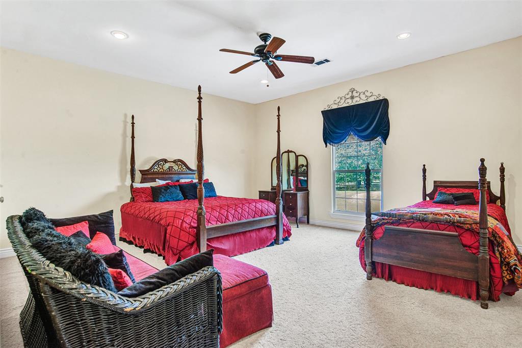 LONE OAK - Residential