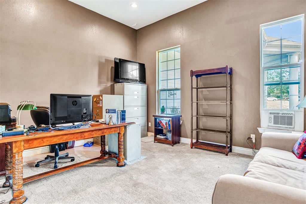 LONE OAK - Residential