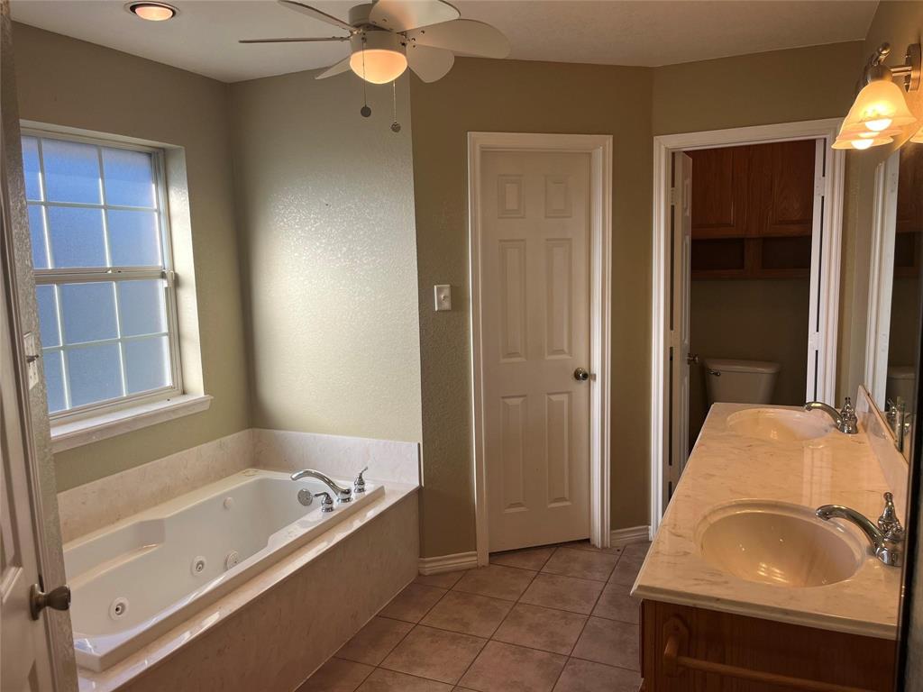 Pioneer Valley - Residential