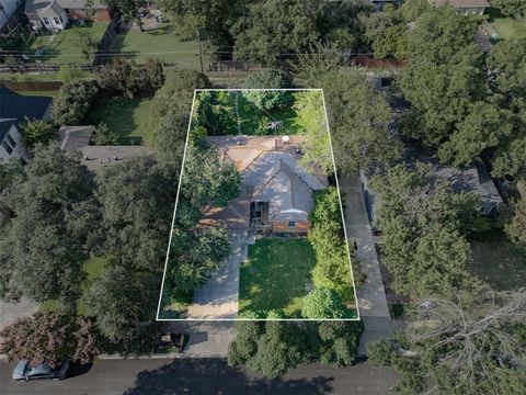 3885 Gaspar Drive Dallas TX 75220