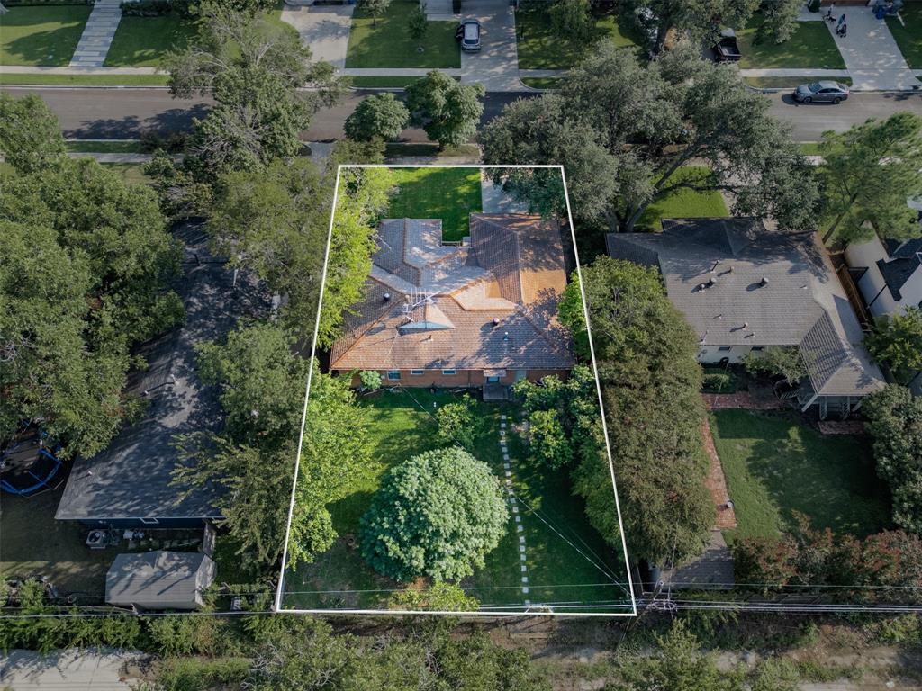 3885 Gaspar Drive