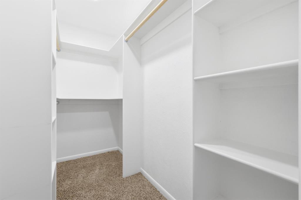 Kingswood 04 - Residential