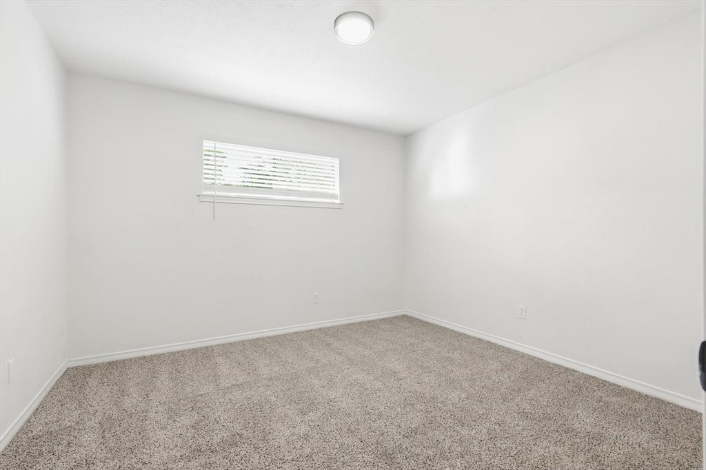 Kingswood 04 - Residential