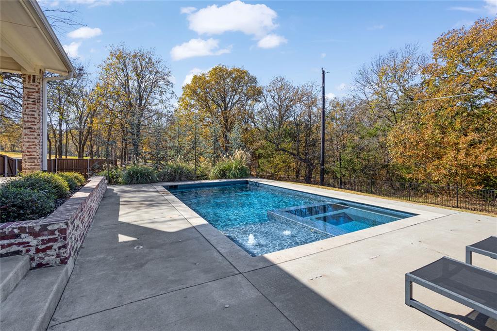 Red Oak - Residential