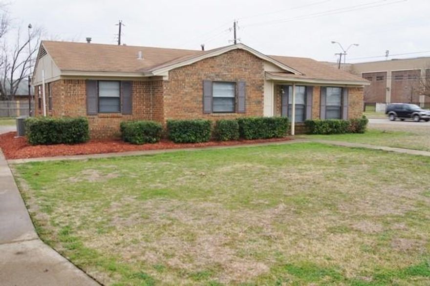 Charming 3-1.5 nestled on corner lot across the street from Duncanville HS! This home includes a nice study and 2 dining areas. Pretty slate flooring in wet areas and family room. Kitchen includes a dishwasher, disposal and stove. Primary walk-in closet. Full size utility area, ceiling fans fenced backyard and an open patio. This home is a MUST SEE!