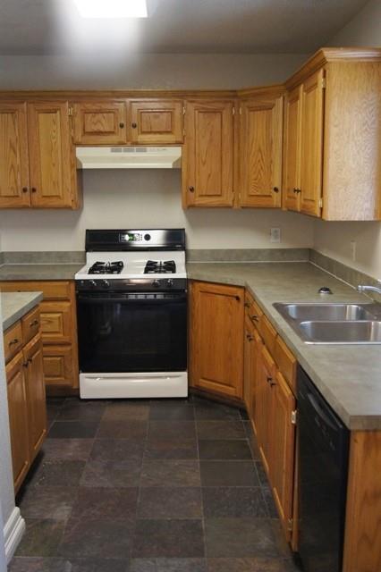 Irwin Keasler Dev Red Bird 04 - Residential Lease