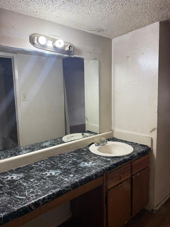 Tealwood On The Creek Condo - Residential