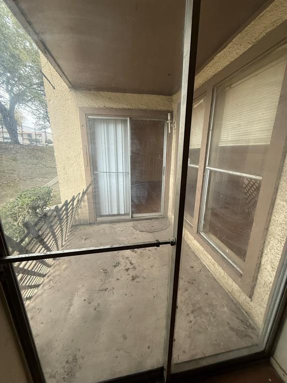 Tealwood On The Creek Condo - Residential